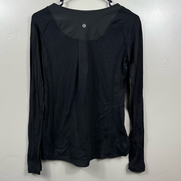 lululemon athletica Tops - Lululemon Run: Turn It Up Long Sleeve Black Size 6